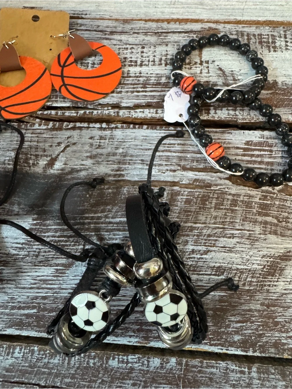 Sports Jewelry Set** 8 Bracelets & 3 Earrings